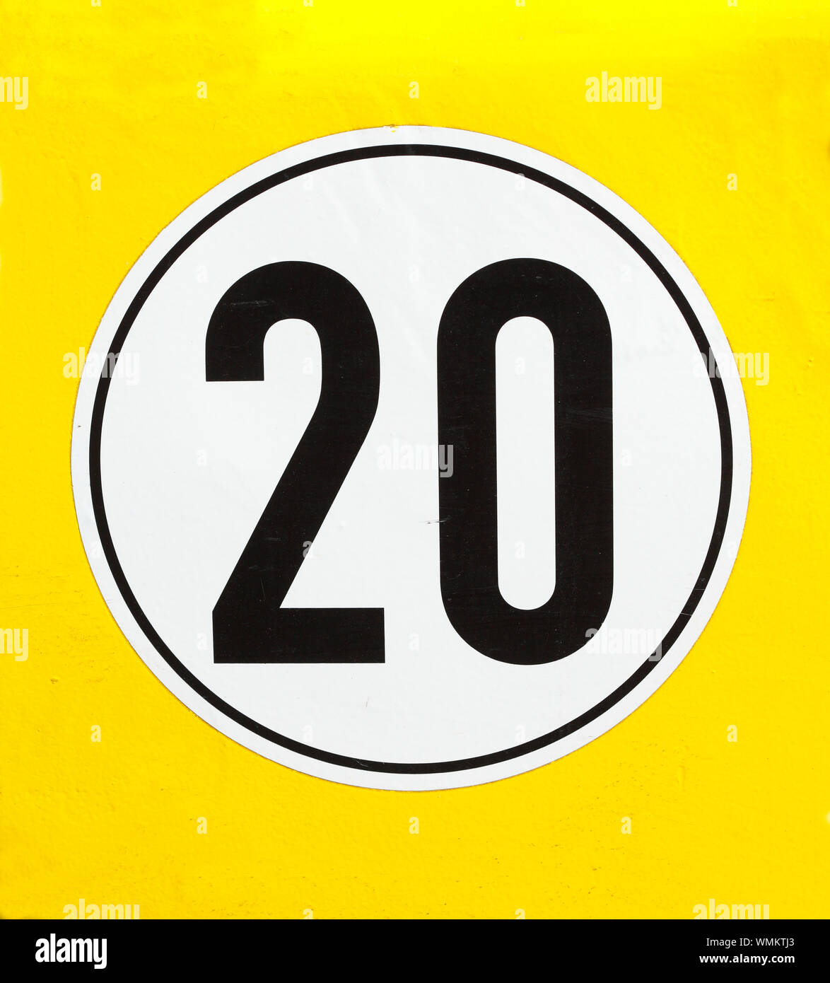 20 km h speed limit sign hi-res stock photography and images - Alamy