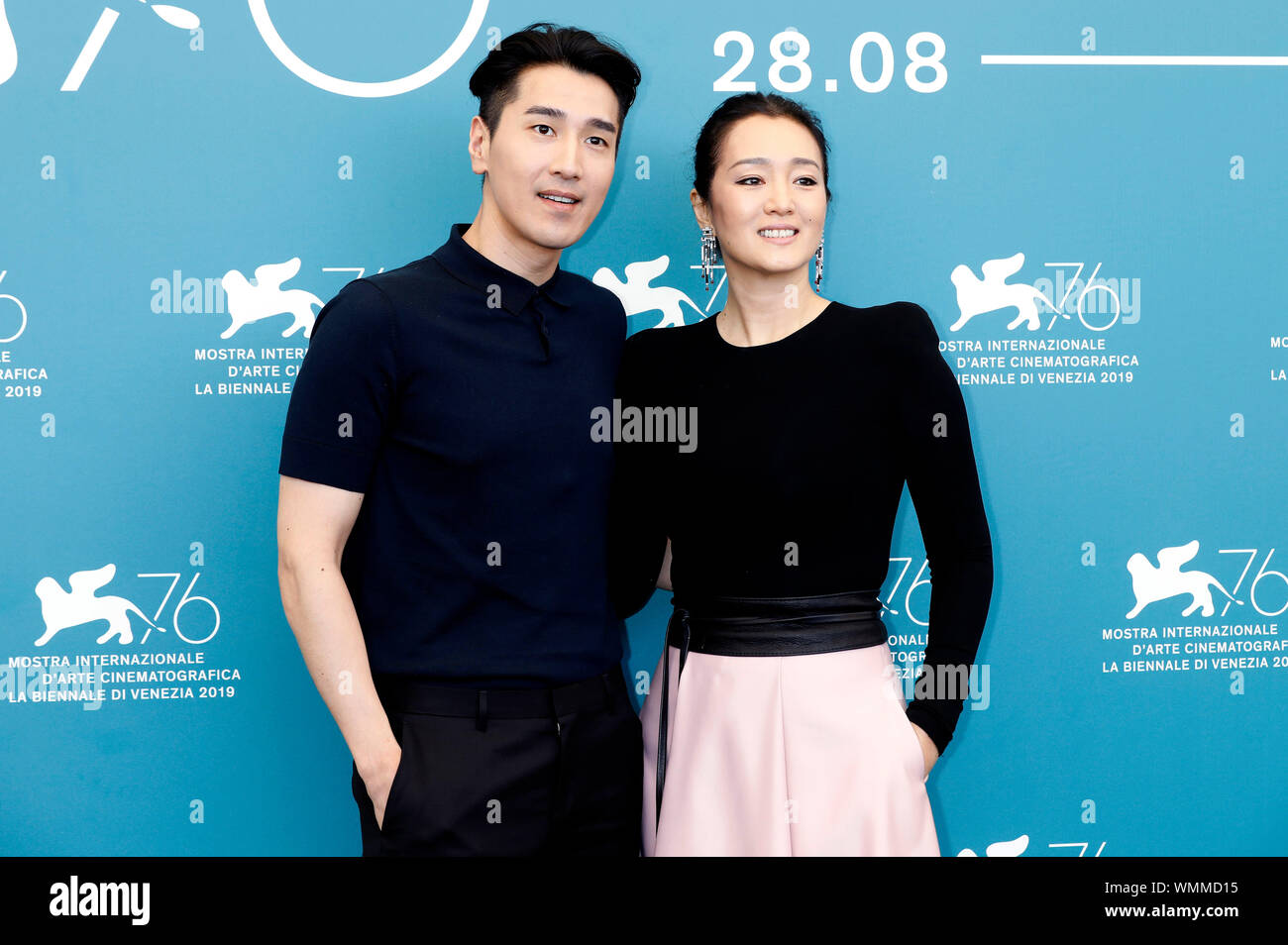 Mark Chao and Gong Li at the Photocall for 'Saturday Fiction/Lan xin da ju yuan' at the Venice Biennale 2019/76th Venice International Film Festival at the Palazzo del Casino. Venice, 04.09.2019 | usage worldwide Stock Photo
