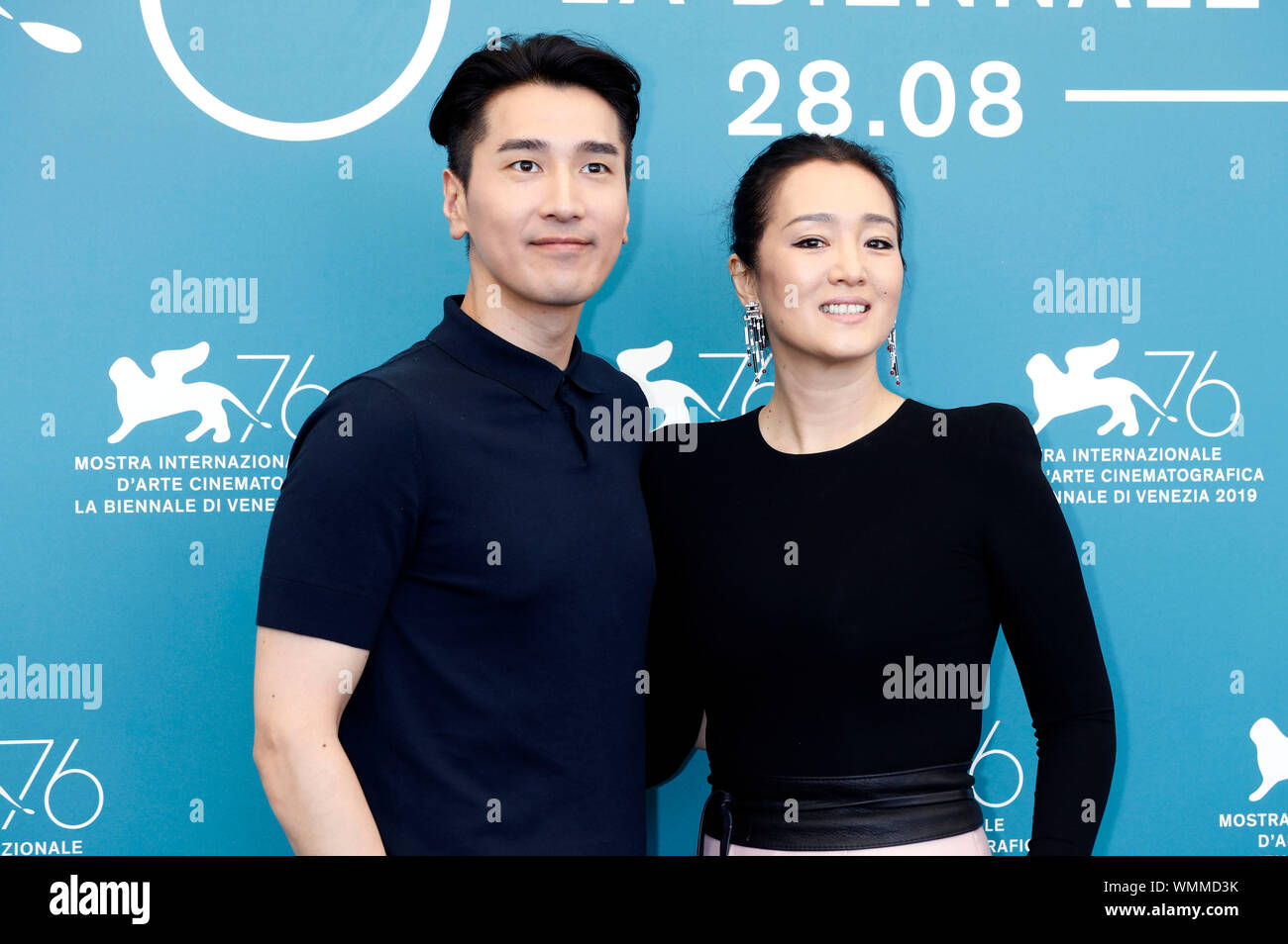 Mark Chao and Gong Li at the Photocall for 'Saturday Fiction/Lan xin da ju yuan' at the Venice Biennale 2019/76th Venice International Film Festival at the Palazzo del Casino. Venice, 04.09.2019 | usage worldwide Stock Photo