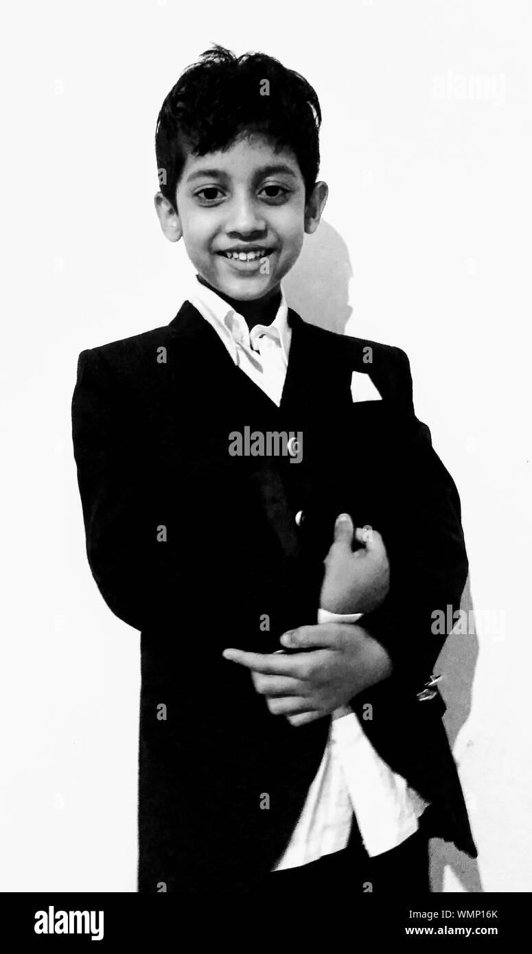 Indian boy smiling portrait Black and White Stock Photos & Images - Alamy
