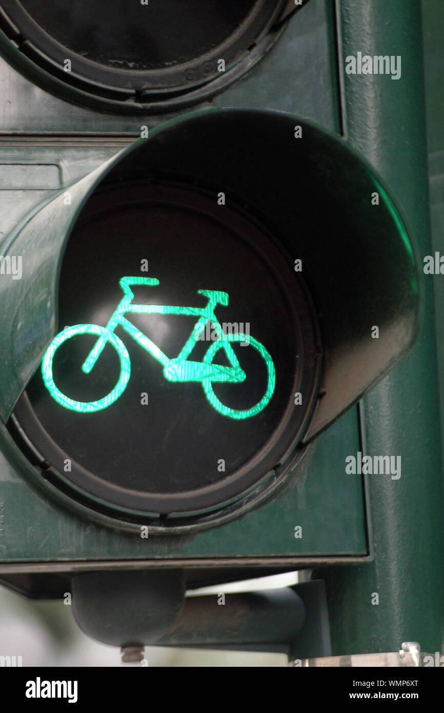 Traffic light for bicycles with green light Stock Photo Alamy