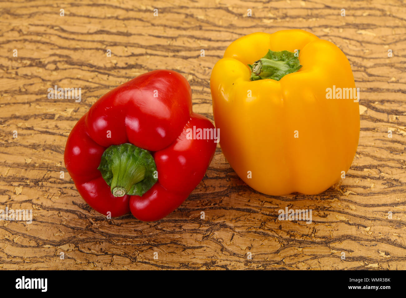 Red and Yellow Bulgarian Bell pepper Stock Photo - Alamy
