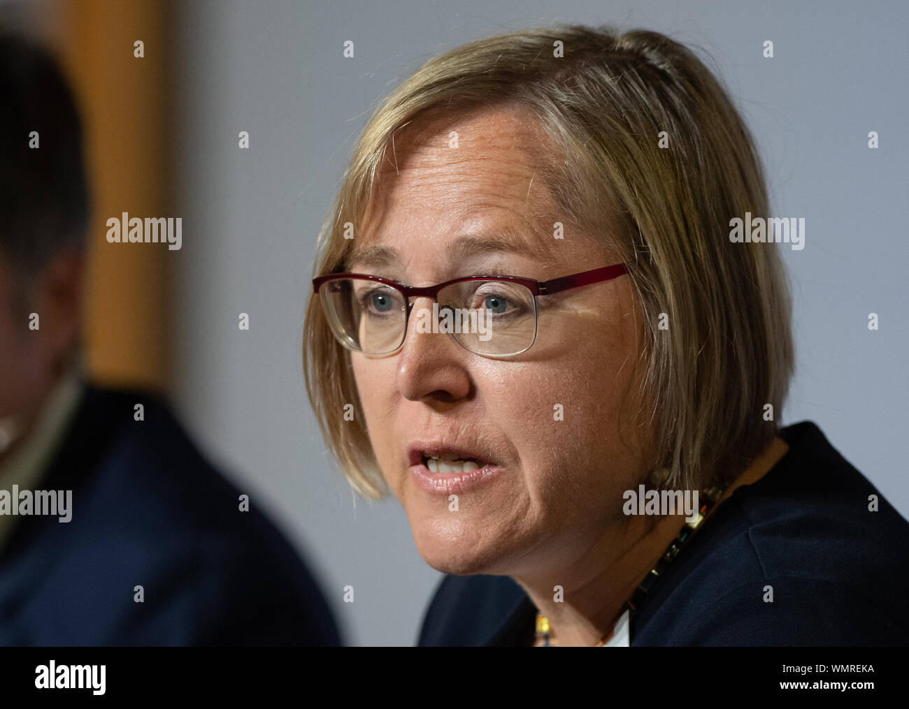 05 September 2019, Berlin: Kerstin Haarmann, Federal Chairman of the Ecological Transport Club VCD, speaks at a panel discussion on the "Climate crisis and the mobility of the future". Photo: Christophe Gateau/dpa Stock Photo