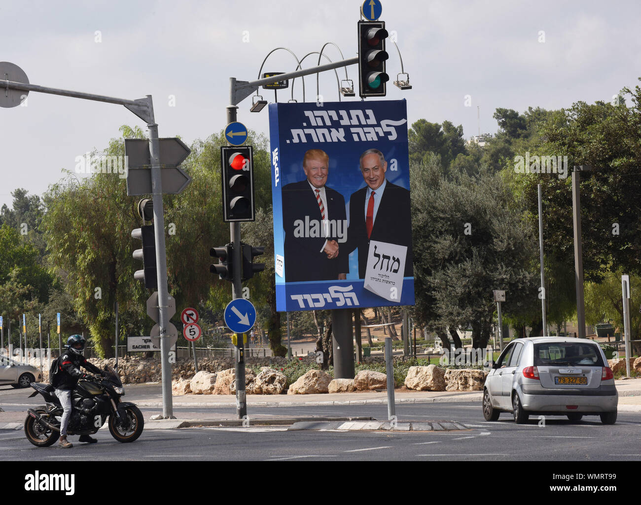 Jerusalem, Israel. 5th Sep 2019. Cars pass a large election campaign poster with a photo of U.S. President Donald Trump shaking hands with Israeli Prime Minister Benjamin Netanyahu in Jerusalem, Thursday, September 5, 2019. The poster reads in Hebrew 'Netanyahu Is In A League Of His Own.' Israelis return to the polls on September 17, for the second national election in 2019.  Photo by Debbie Hill/UPI Credit: UPI/Alamy Live News Stock Photo