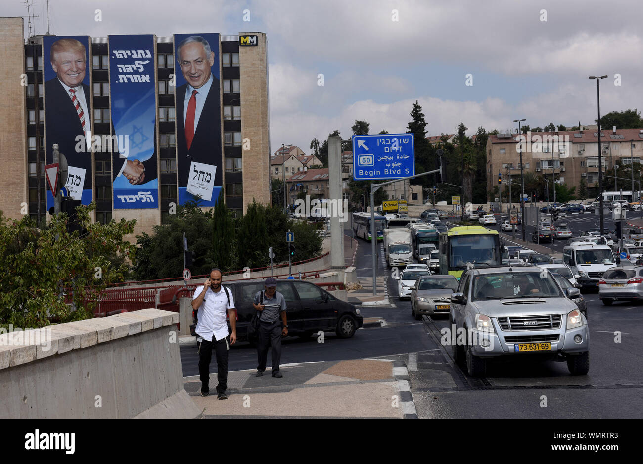 Jerusalem, Israel. 5th Sep 2019. Cars pass a large election campaign poster with a photo of U.S. President Donald Trump shaking hands with Israeli Prime Minister Benjamin Netanyahu in Jerusalem, Thursday, September 5, 2019. The poster reads in Hebrew 'Netanyahu Is In A League Of His Own.' Israelis return to the polls on September 17, for the second national election in 2019.  Photo by Debbie Hill/UPI Credit: UPI/Alamy Live News Stock Photo
