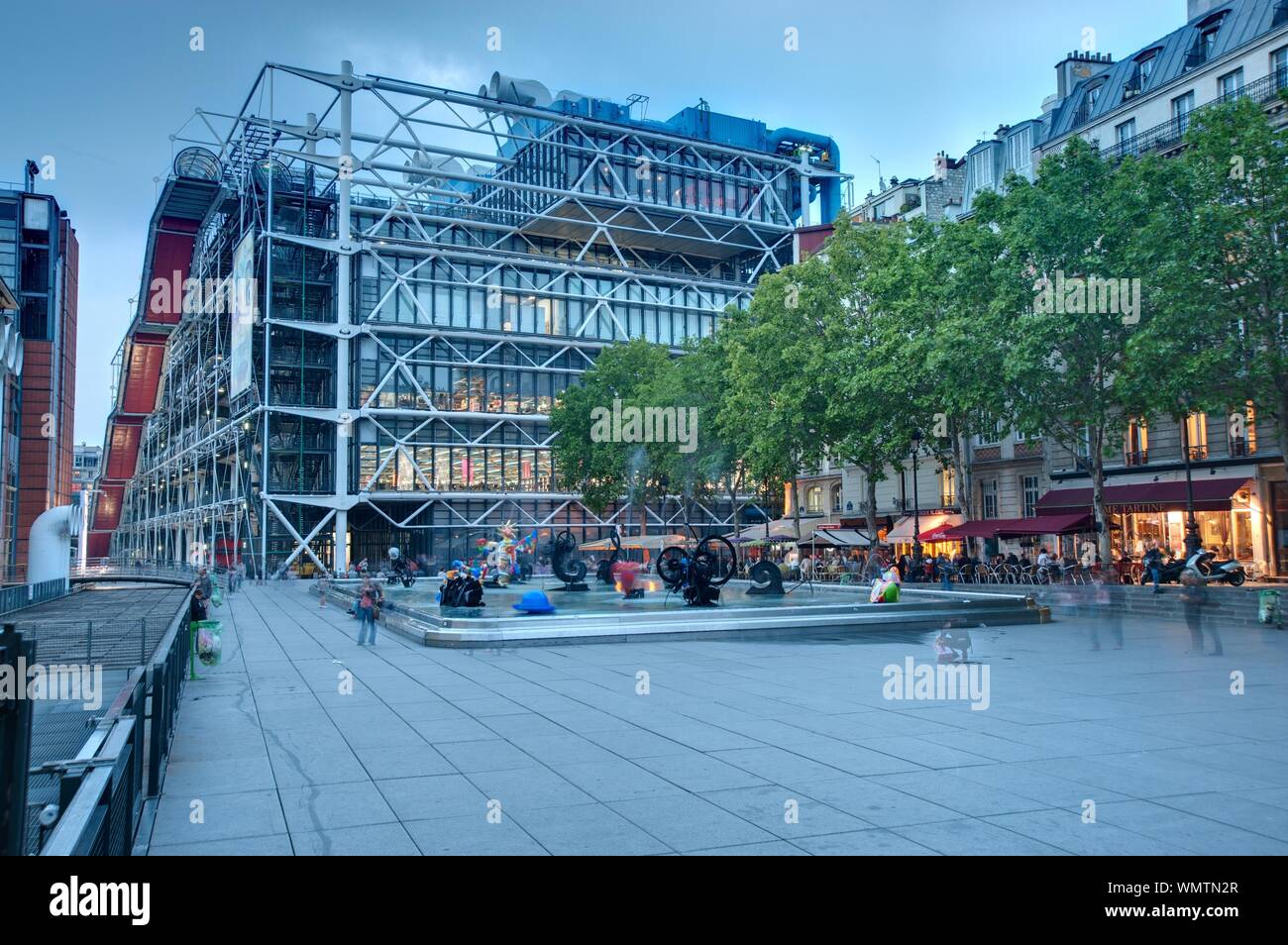 Paris, Centre national d'art et de culture Georges Pompidou, Renzo Piano, Richard Rogers 1977 Stock Photo