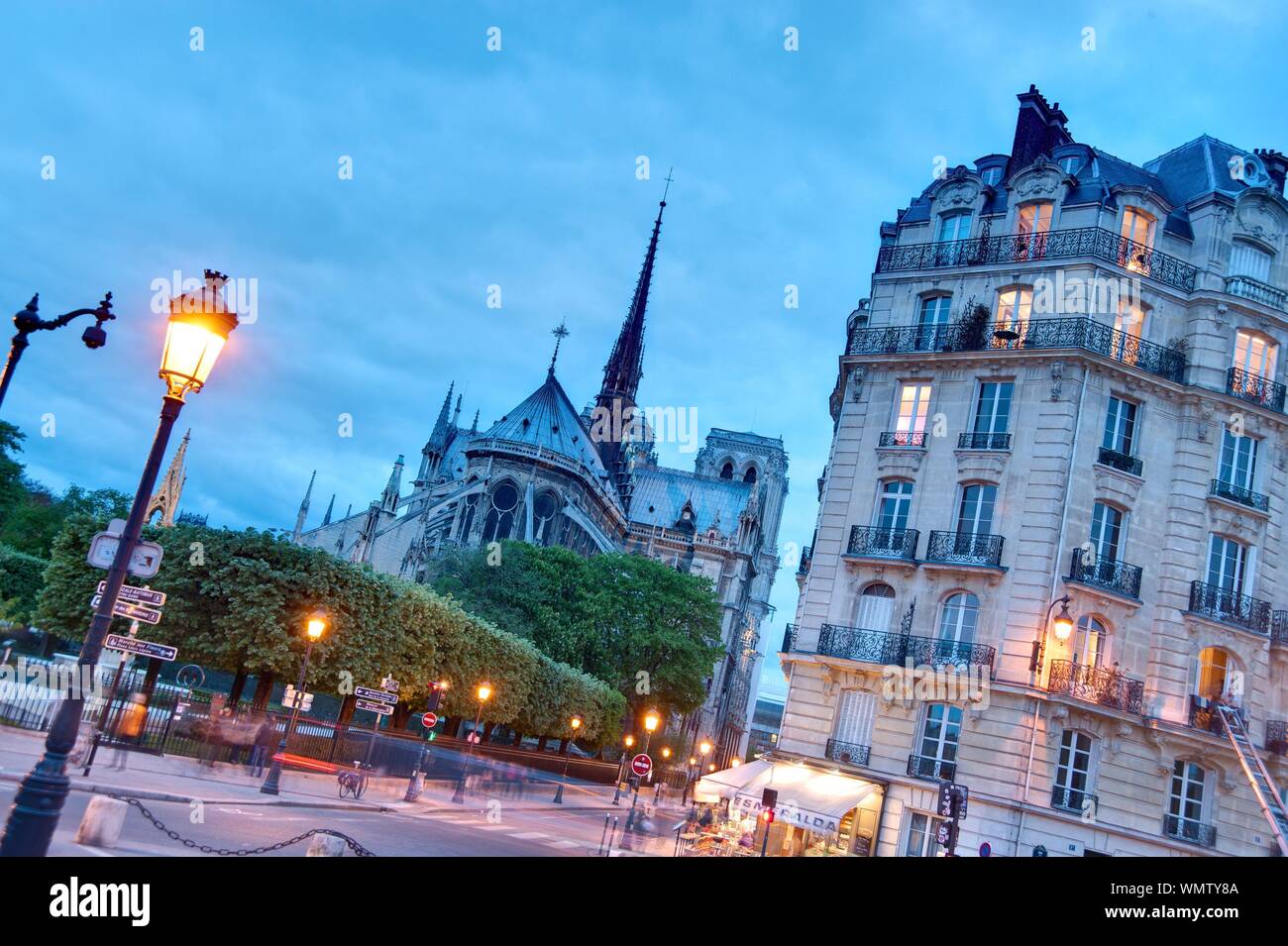 Paris, Ile de la Cite, Notre Dame vor dem Brand des Dachstuhls Paris