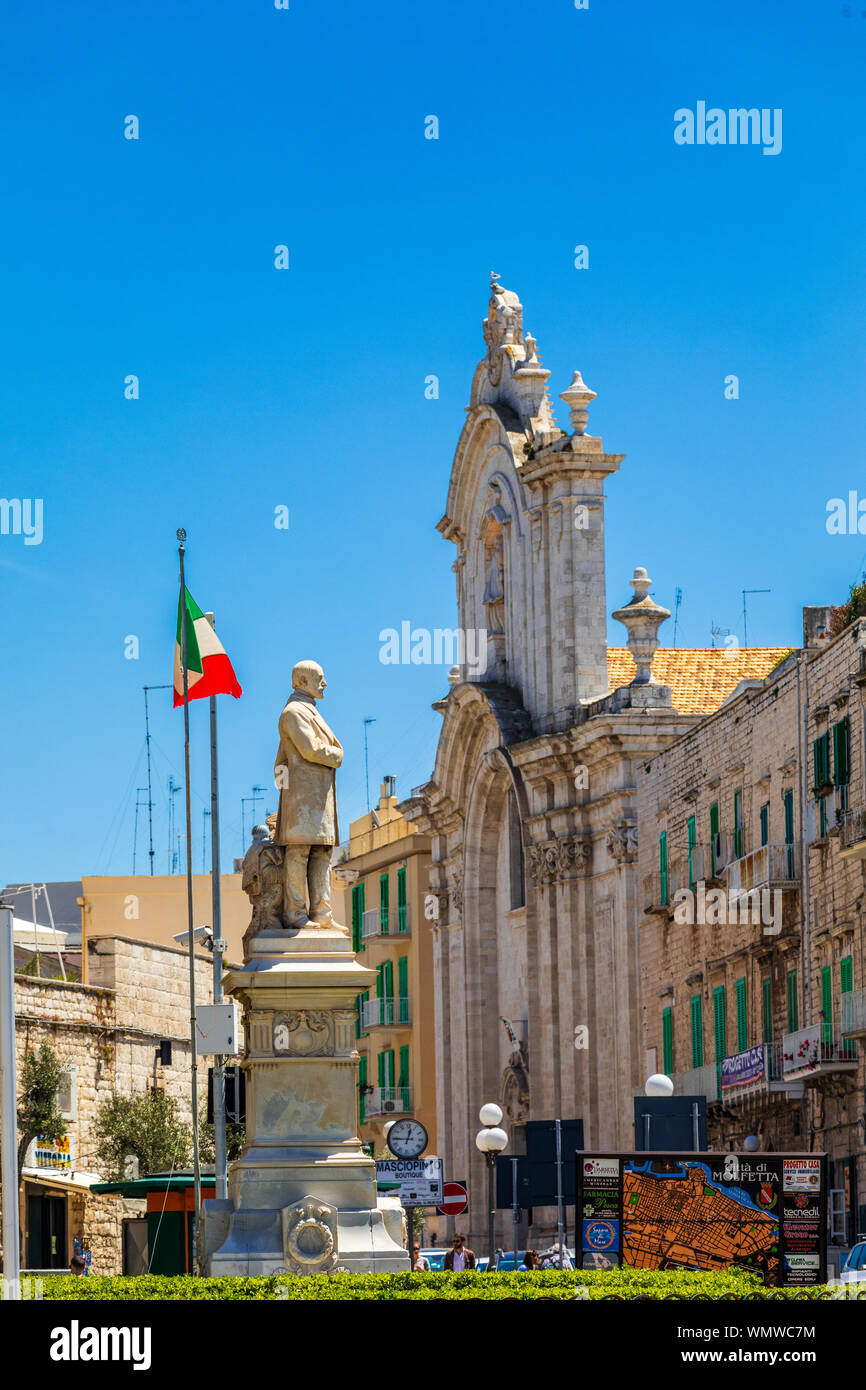 Apulia flag hi-res stock photography and images - Alamy