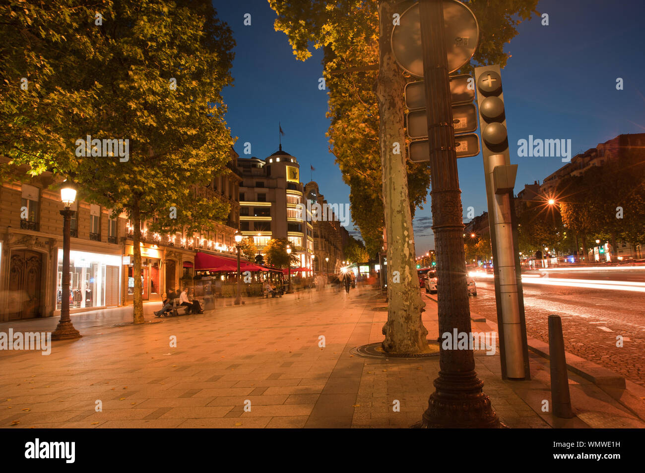 Paris, Avenue des Champs-Elysées Stock Photo