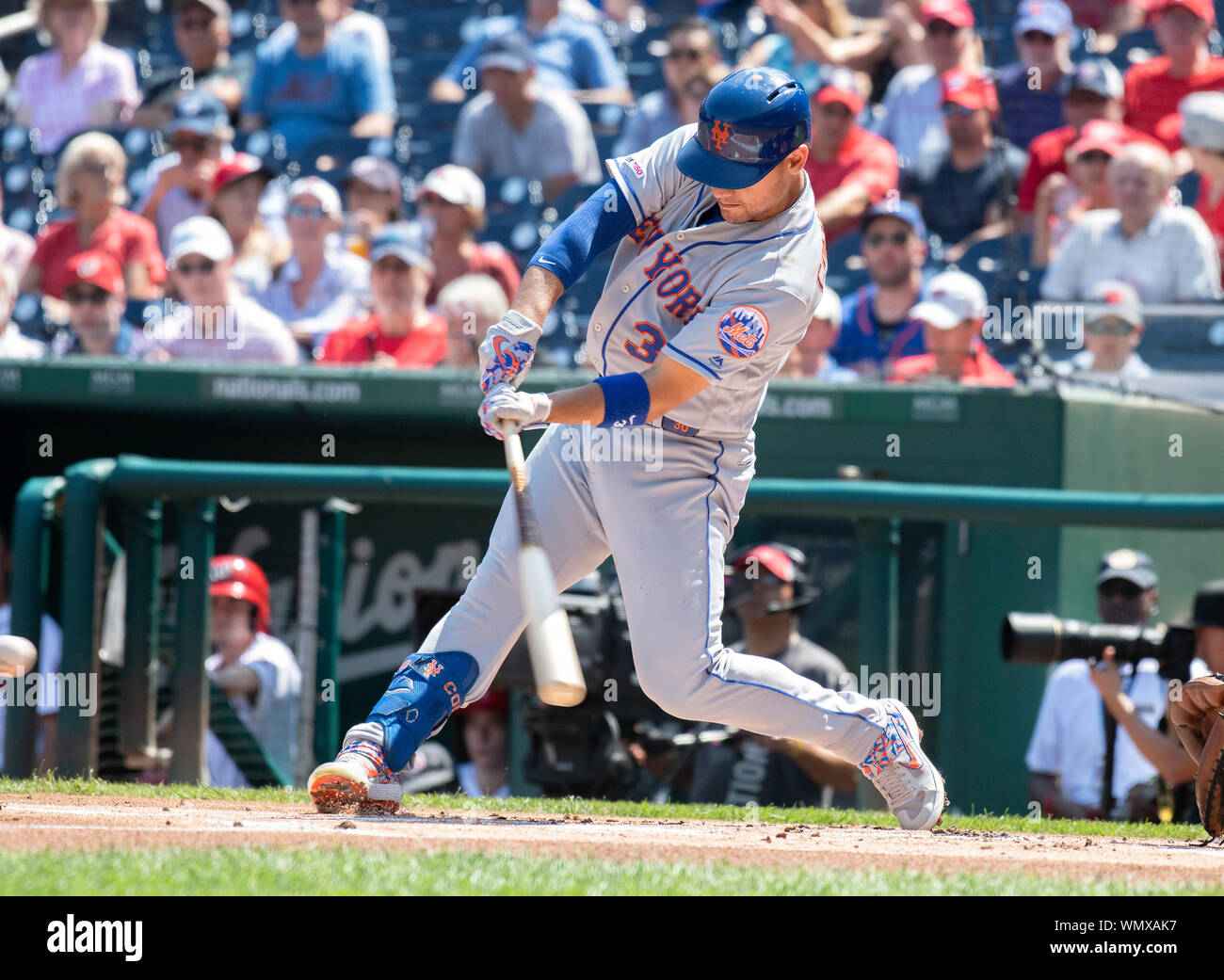 Washington, United States Of America. 04th Sep, 2019. New York Mets right fielder Michael Conforto (30) bats in the first inning against the Washington Nationals at Nationals Park in Washington, DC on Wednesday, September 4, 2019. Credit: Ron Sachs/CNP (RESTRICTION: NO New York or New Jersey Newspapers or newspapers within a 75 mile radius of New York City) | usage worldwide Credit: dpa/Alamy Live News Stock Photo