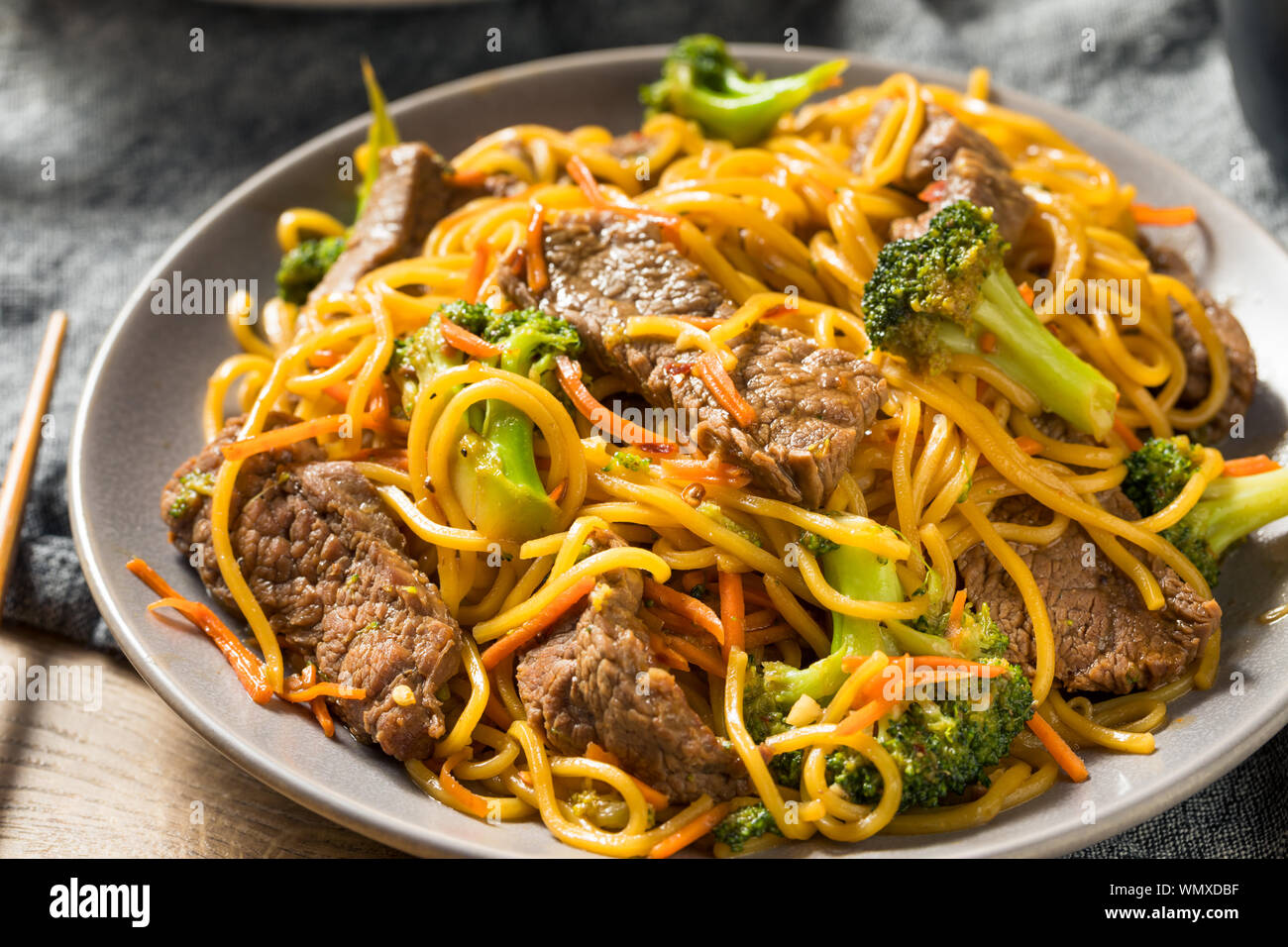 Homemade Beef Lo Mein Noodles with Carrots and Broccoli Stock Photo Alamy