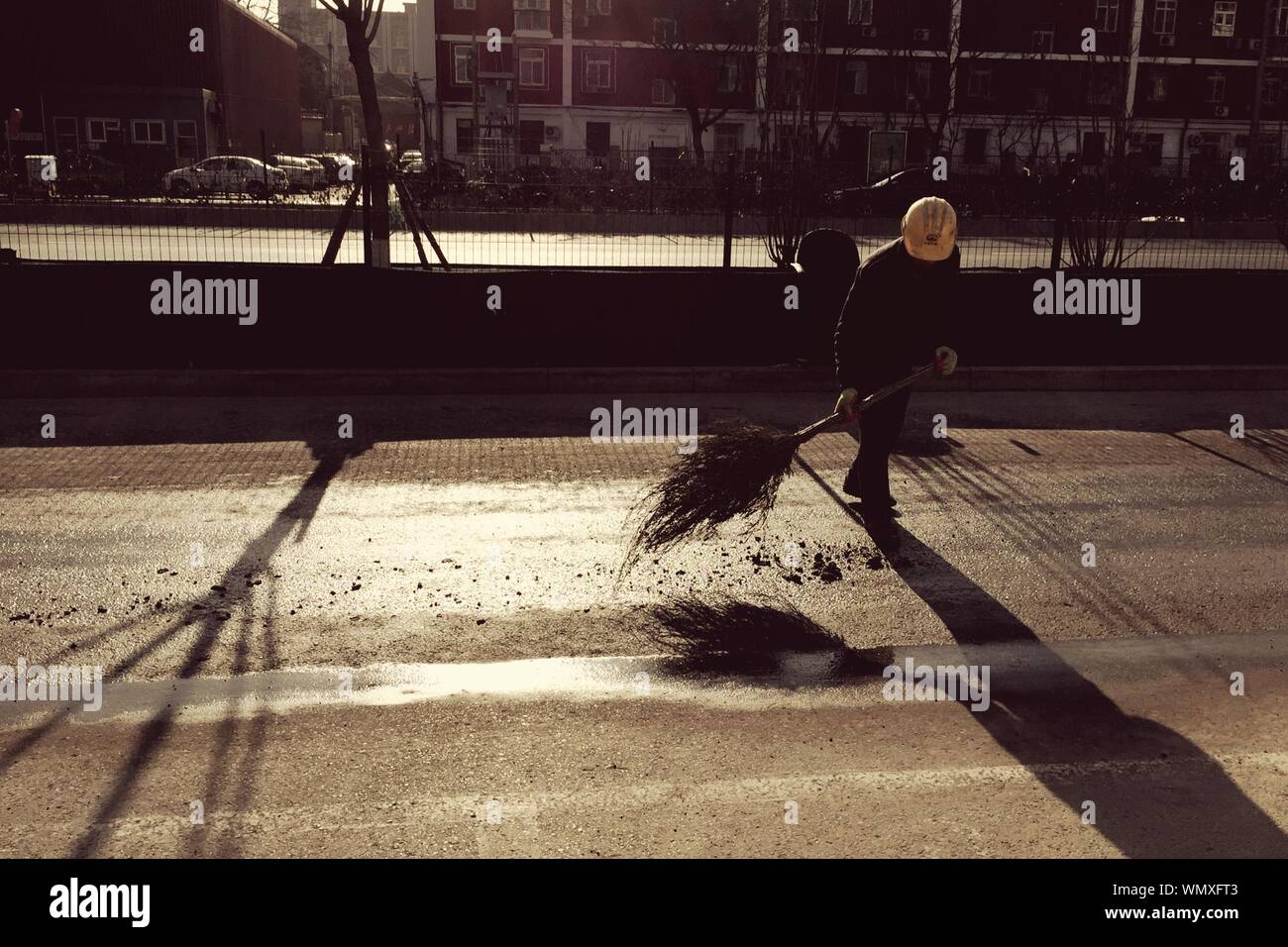 Sweeping street hires stock photography and images Alamy