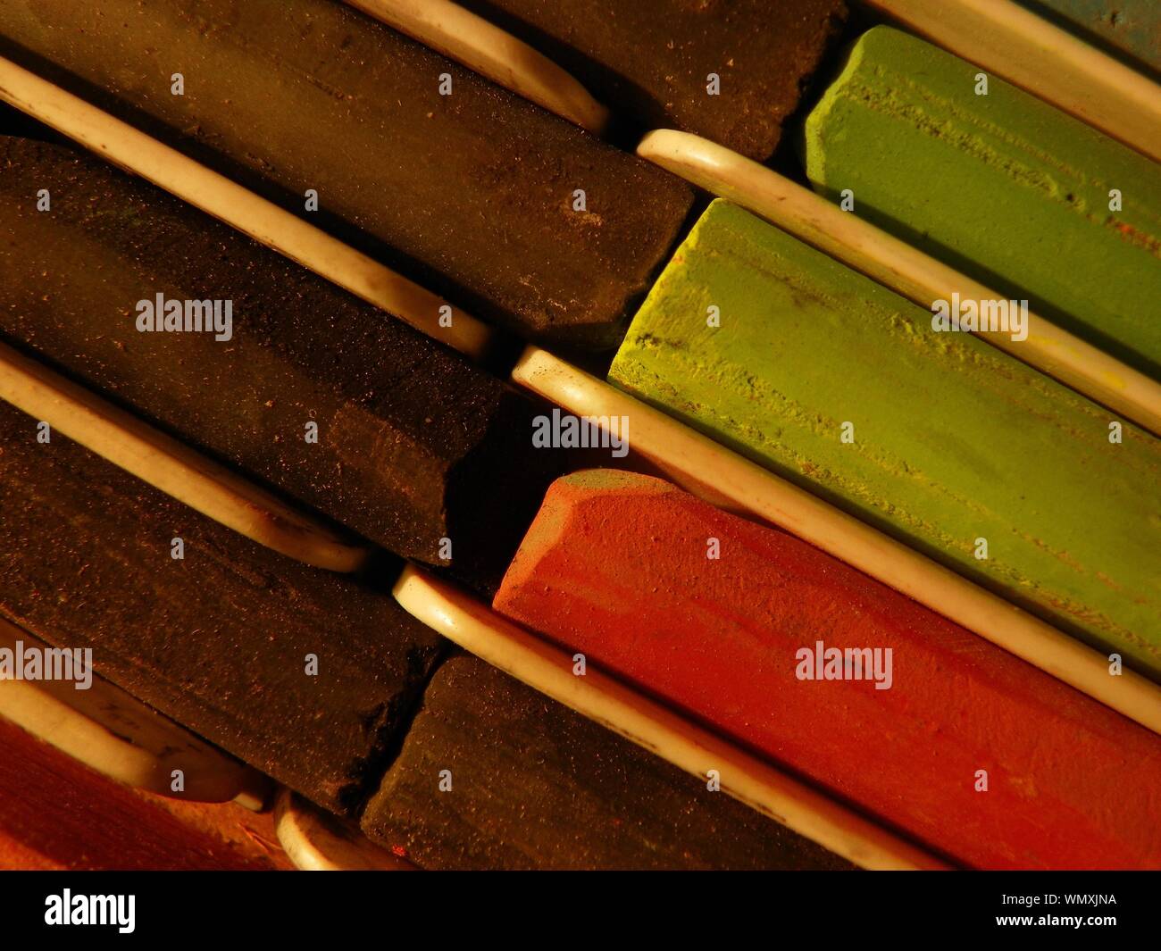 Oil pastels hi-res stock photography and images - Alamy