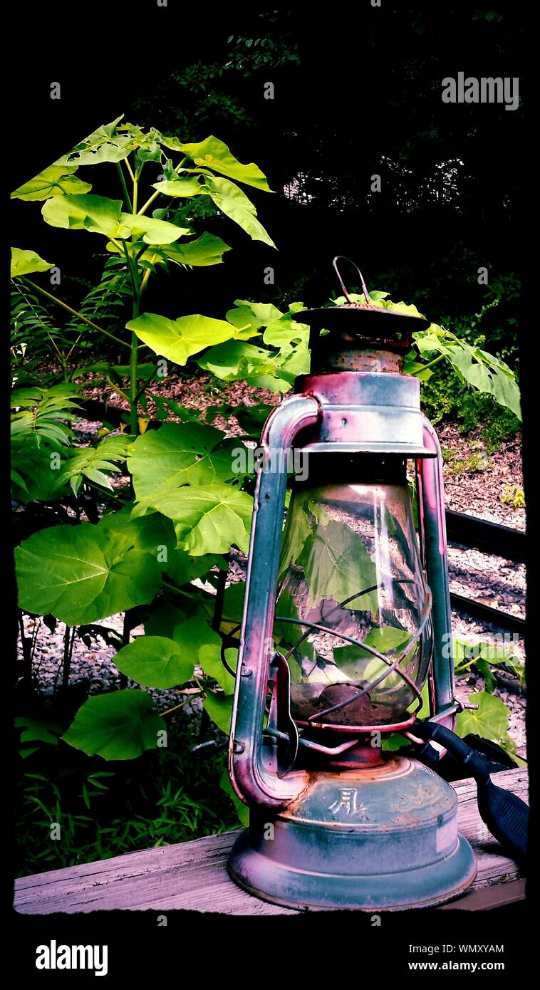Old oil hi-res stock photography and images - Alamy