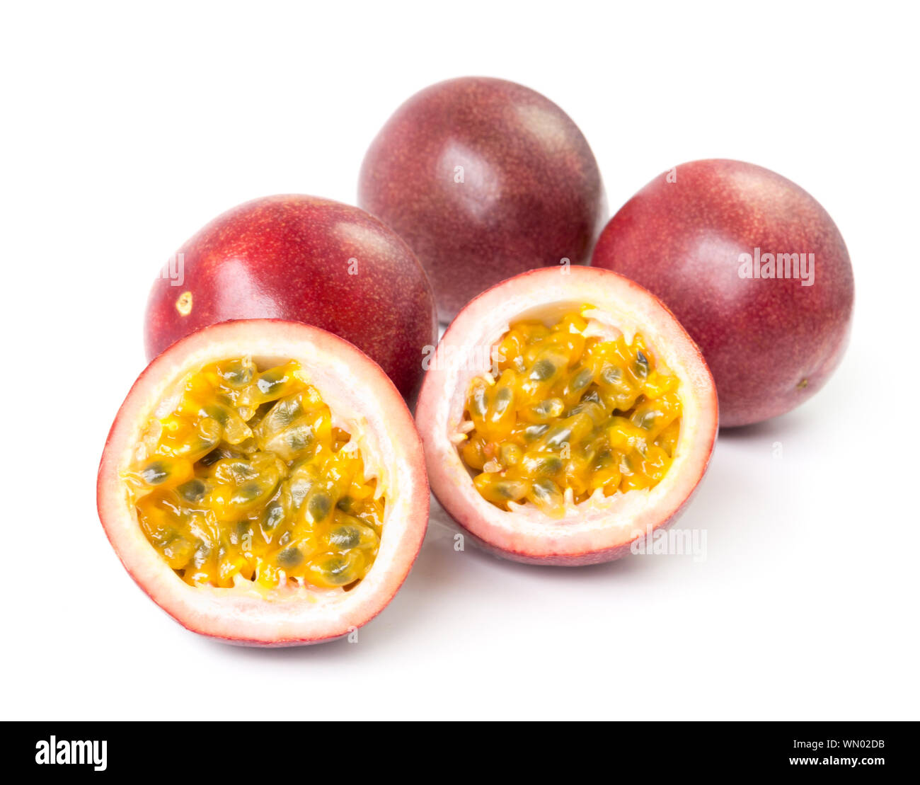 Ripe passion fruits hi-res stock photography and images - Alamy