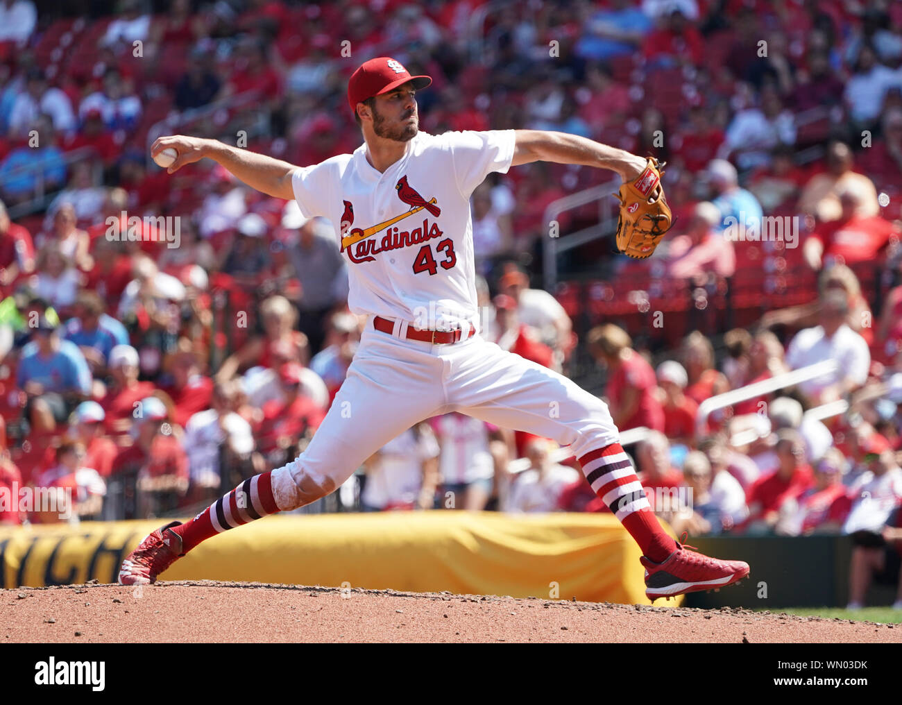St. Louis, United States. 05th Sep, 2019. St. Louis Cardinals starting pitcher Dekota Hudson delivers a pitch to the San Francisco Giants in the fifth inning at Busch Stadium in St. Louis on Thursday, September 5, 2019. St. Louis defeated San Francisco, 10-0. Photo by Bill Greenblatt/UPI Credit: UPI/Alamy Live News Stock Photo