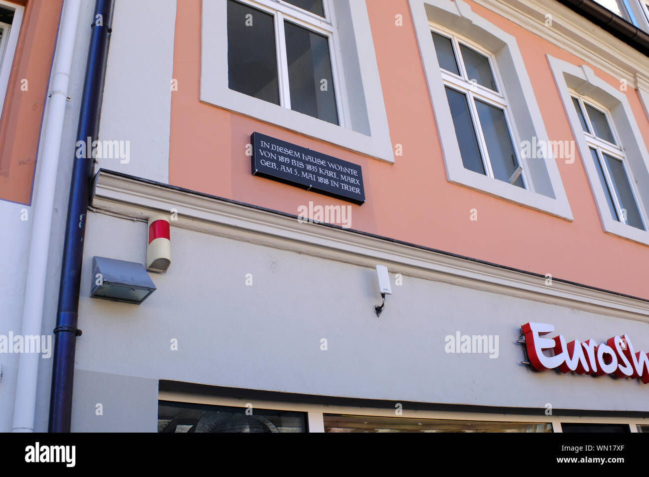 German Souvenir Shop High Resolution Stock Photography and Images Alamy