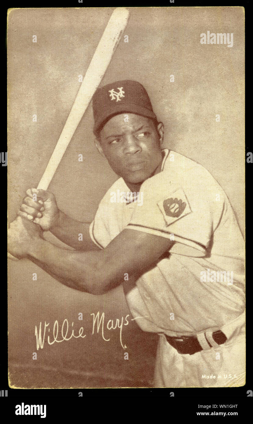 Willie mays baseball hi-res stock photography and images - Alamy