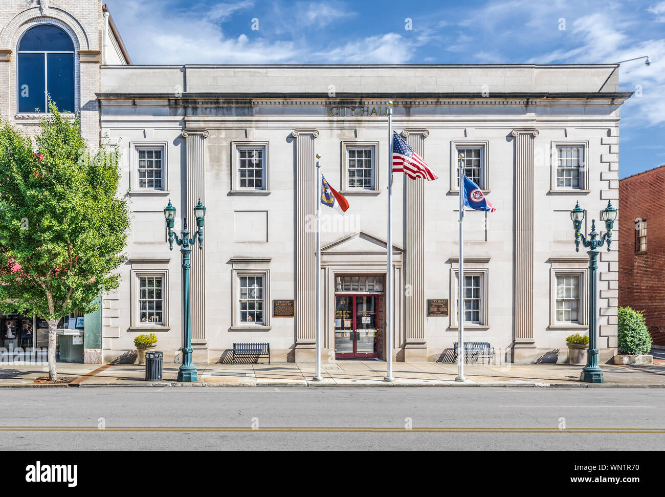 SALISBURY, NC, USA-1 SEPTEMBER 2019:  Front exterior of the City Hall building in downtown. Stock Photo