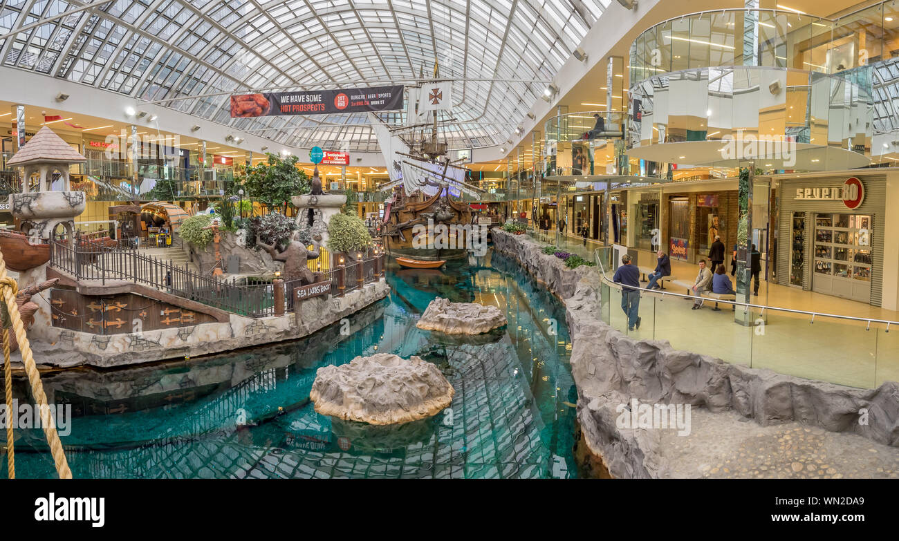 Edmonton Canada May 21 West Edmonton Mall Wood Galleon Attraction On May 21 16 In Edmonton Alberta The West Edmonton Mall Was Once The Larges Stock Photo Alamy