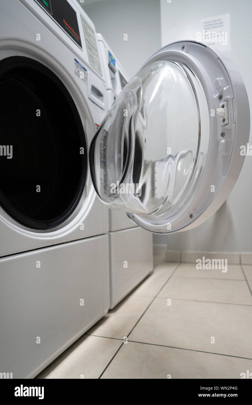Commercial Laundry Equipment Washers & Dryers Stock Photo Alamy