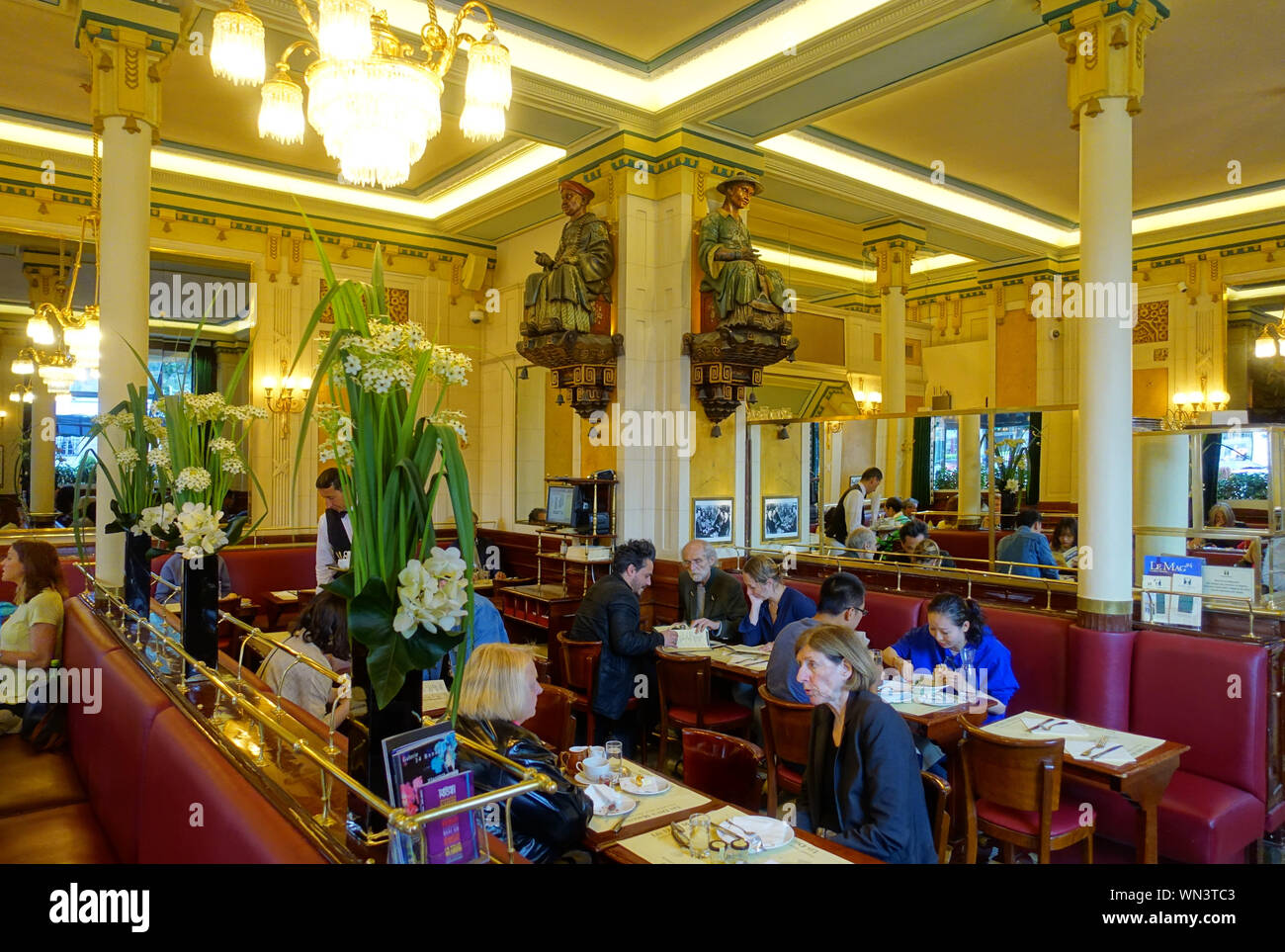 Paris, Cafe Deux Magots Stock Photo