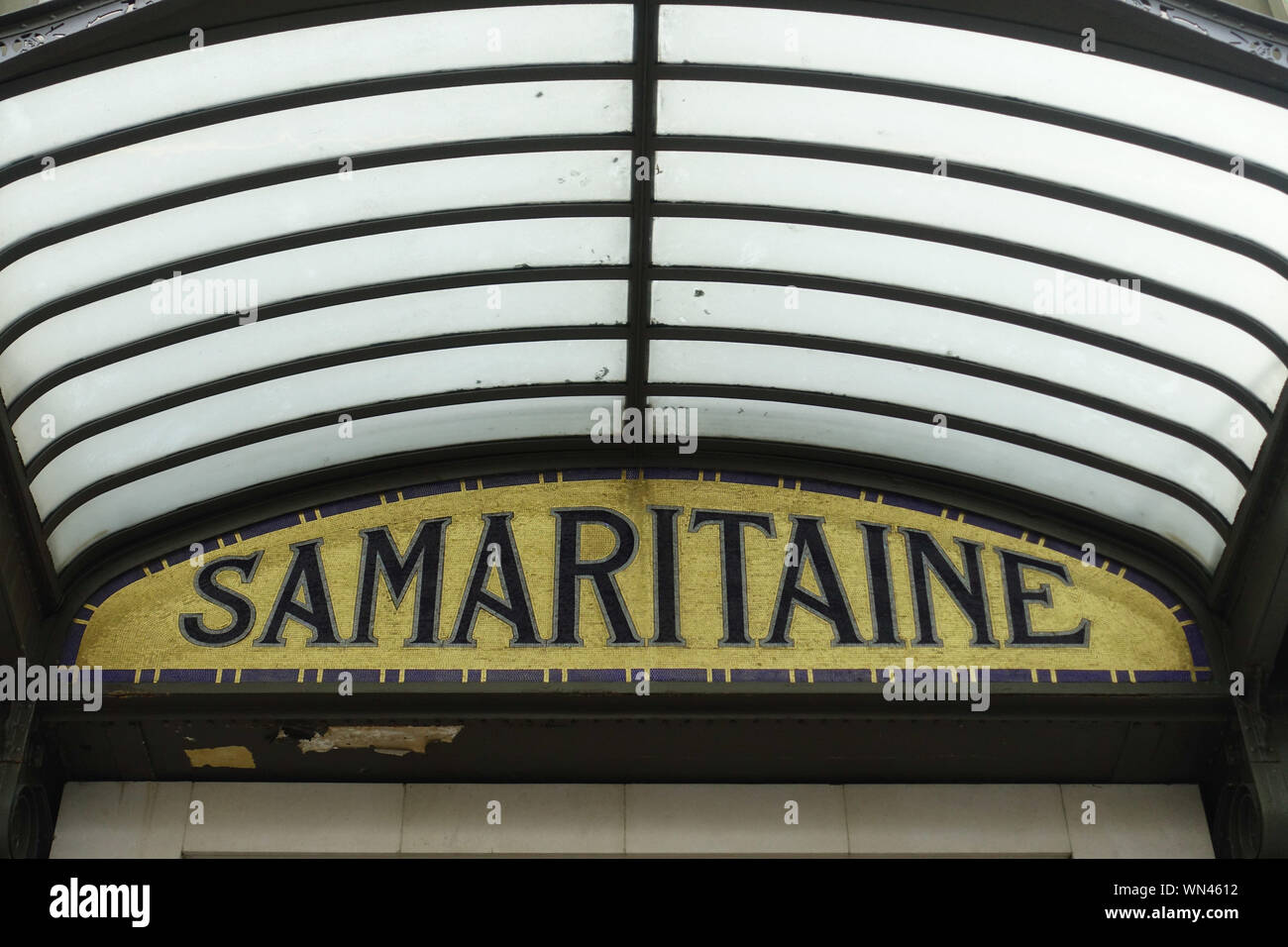 Paris, ehemaliges Kaufhaus Samaritaine Stock Photo - Alamy