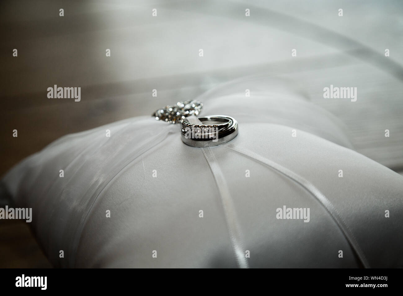 Ring On Pillow Stock Photo Alamy