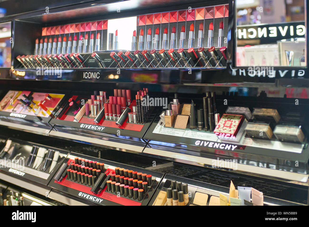 Givenchy make up 2019 hot sale