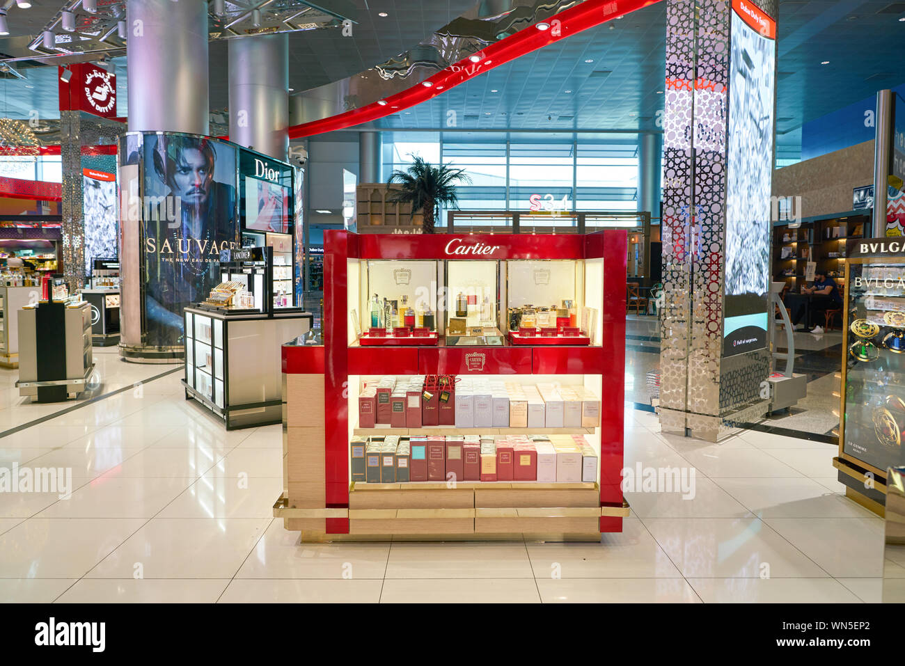 Cartier store interior hi res stock photography and images Page