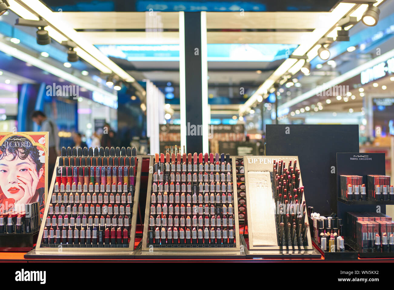 Mac lipstick hi-res stock and images - Alamy