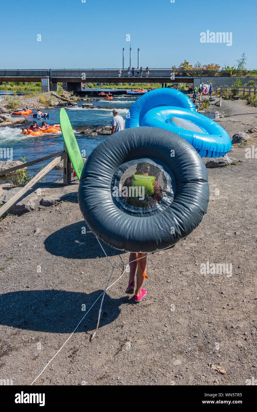 Tubing in the Deschutes River in Bend, Oregon Stock Photo Alamy