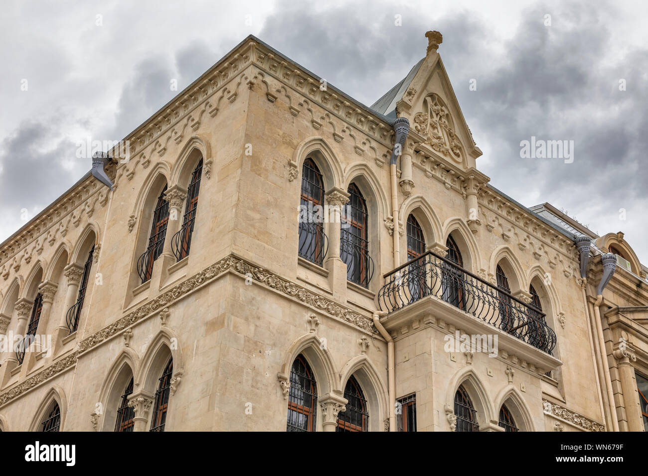 View of 500 W. Fullerton Ave. - 406 | Supera