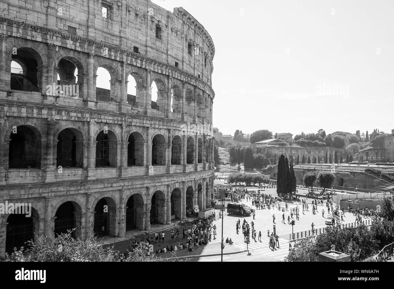 Building the coliseum hires stock photography and images Alamy