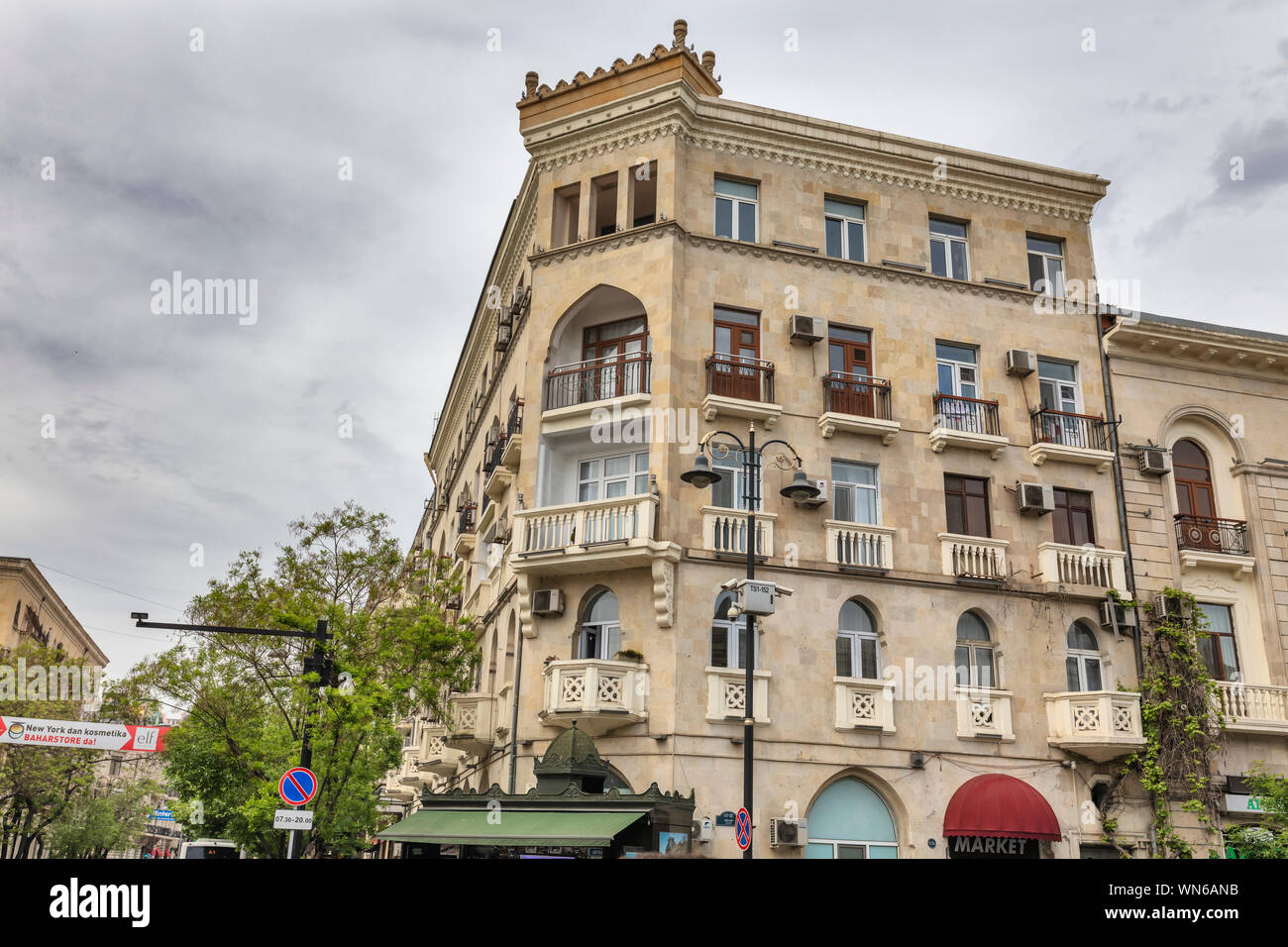 Vintage apartment building, Baku, Azerbaijan Stock Photo Alamy