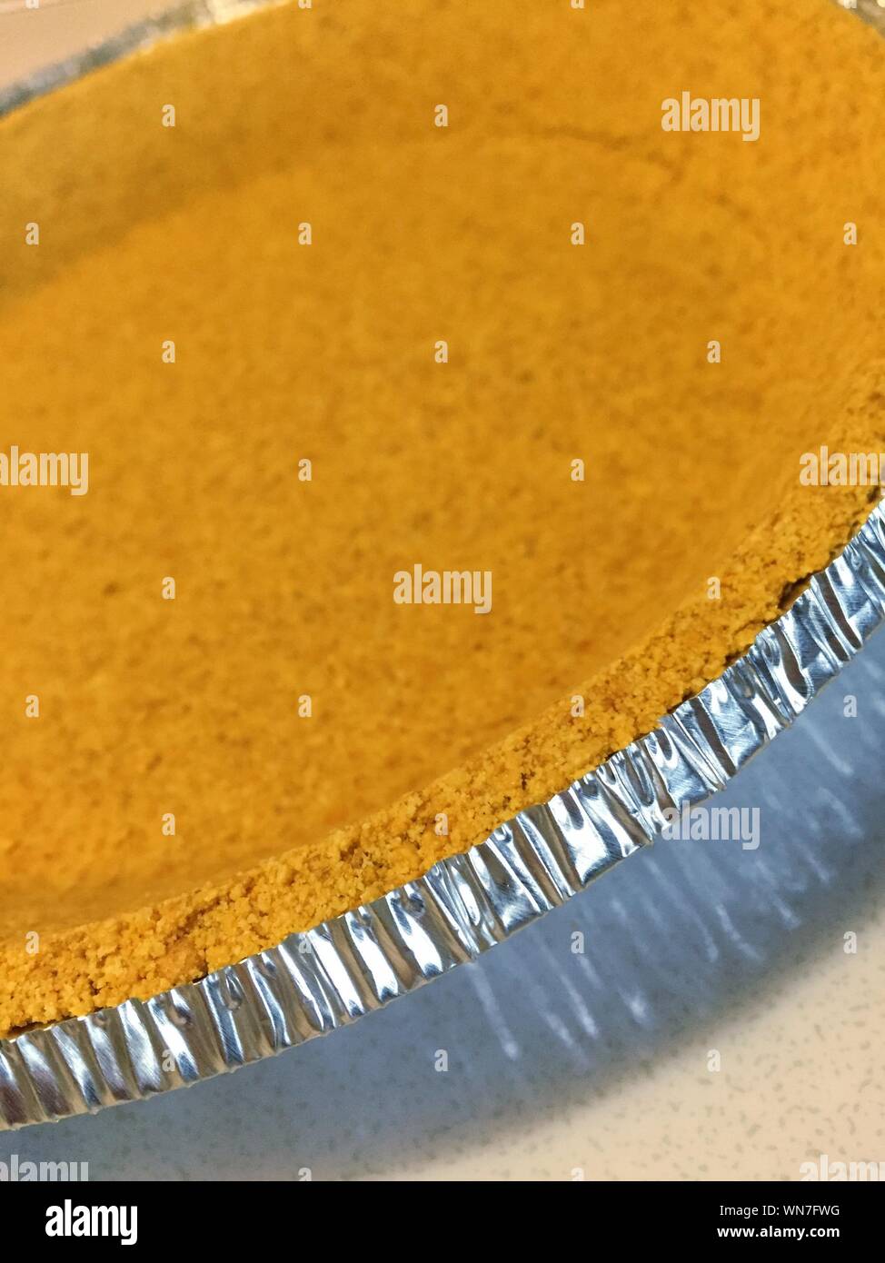 Crushed graham crackers hires stock photography and images Alamy