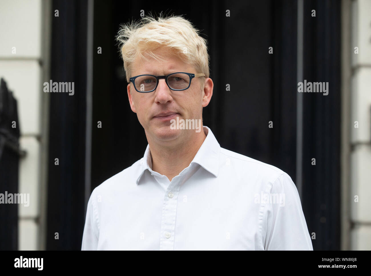 London, UK. 06th Sep, 2019. Jo Johnson, brother of Boris Johnson, spoke outside his home this morning and gave his backing to the Government. Yesterday he resigned as Universities minister. Credit: Tommy London/Alamy Live News Stock Photo