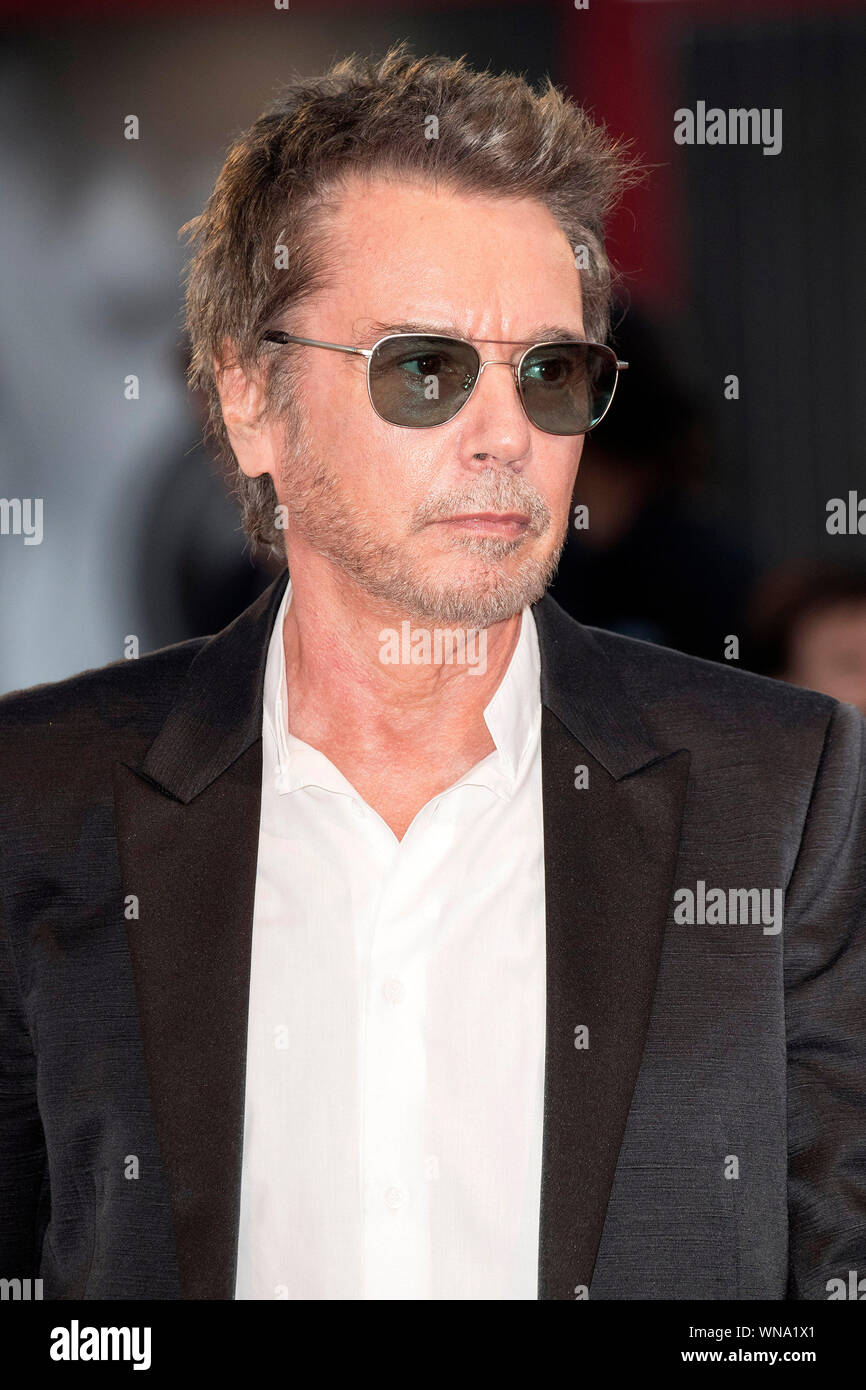 Venice, Italy. 4th Sep, 2019. Jean-Michel Jarre attending the 'Saturday Fiction' during the 76th Venice International Film Festival at Palazzo del Cinema on September 4, 2019 in Venice, Italy. | usage worldwide Credit: dpa/Alamy Live News Stock Photo