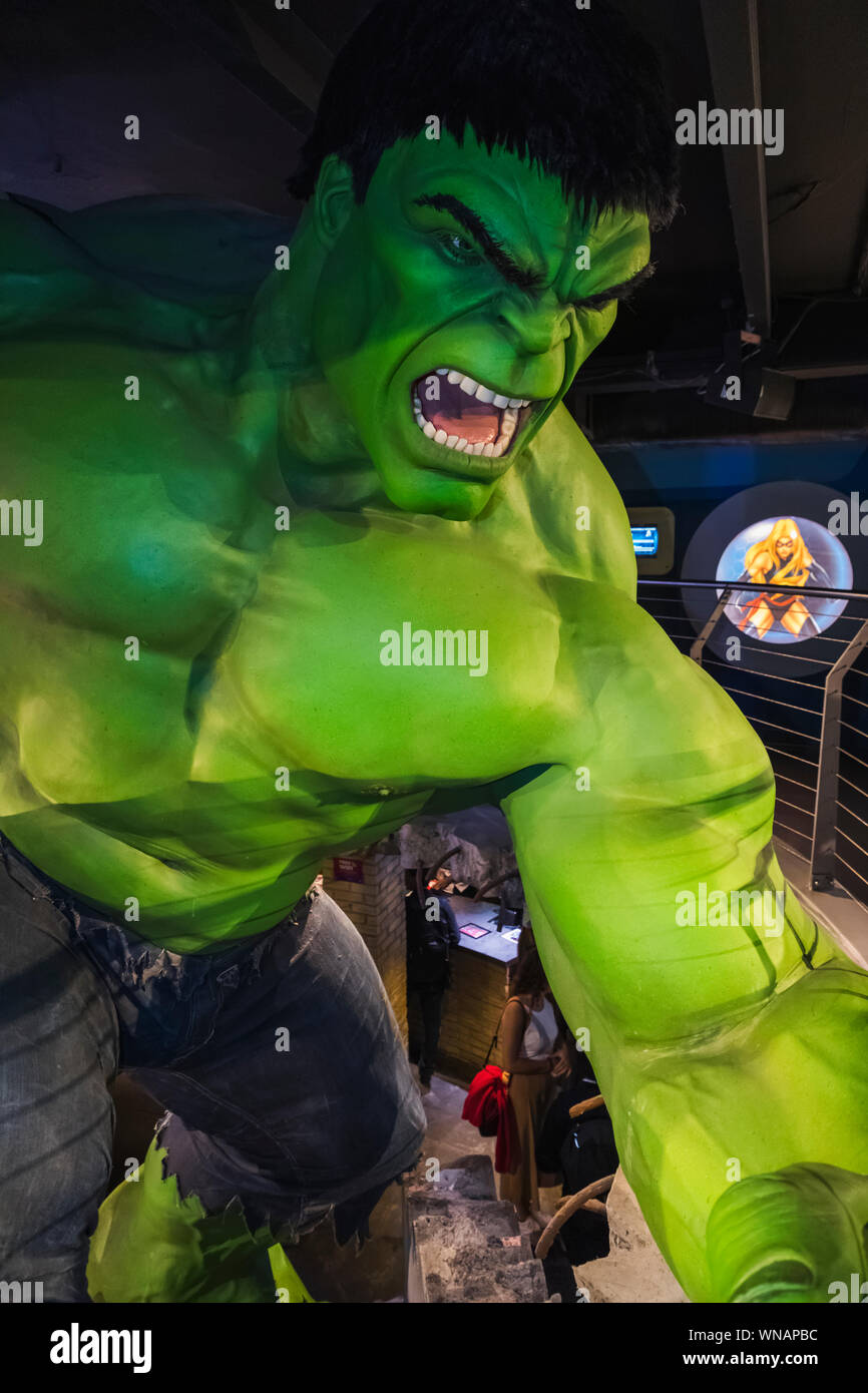 England, London, Marylebone, Interior View of Madam Tussauds, Giant Waxwork Figure of The Incredible Hulk Stock Photo