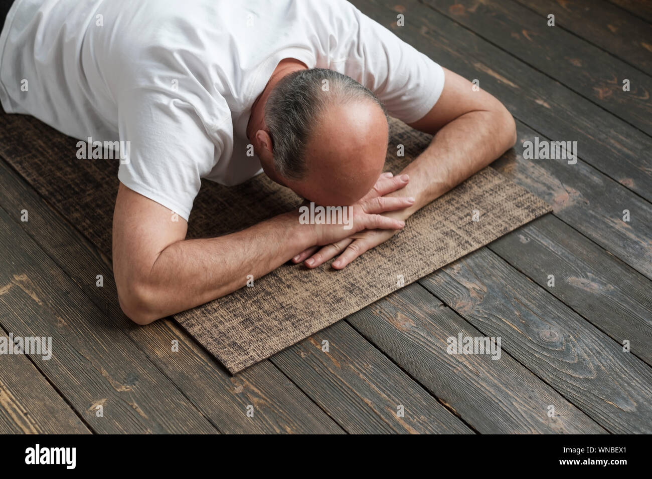 Bikram class hi-res stock photography and images - Page 2 - Alamy