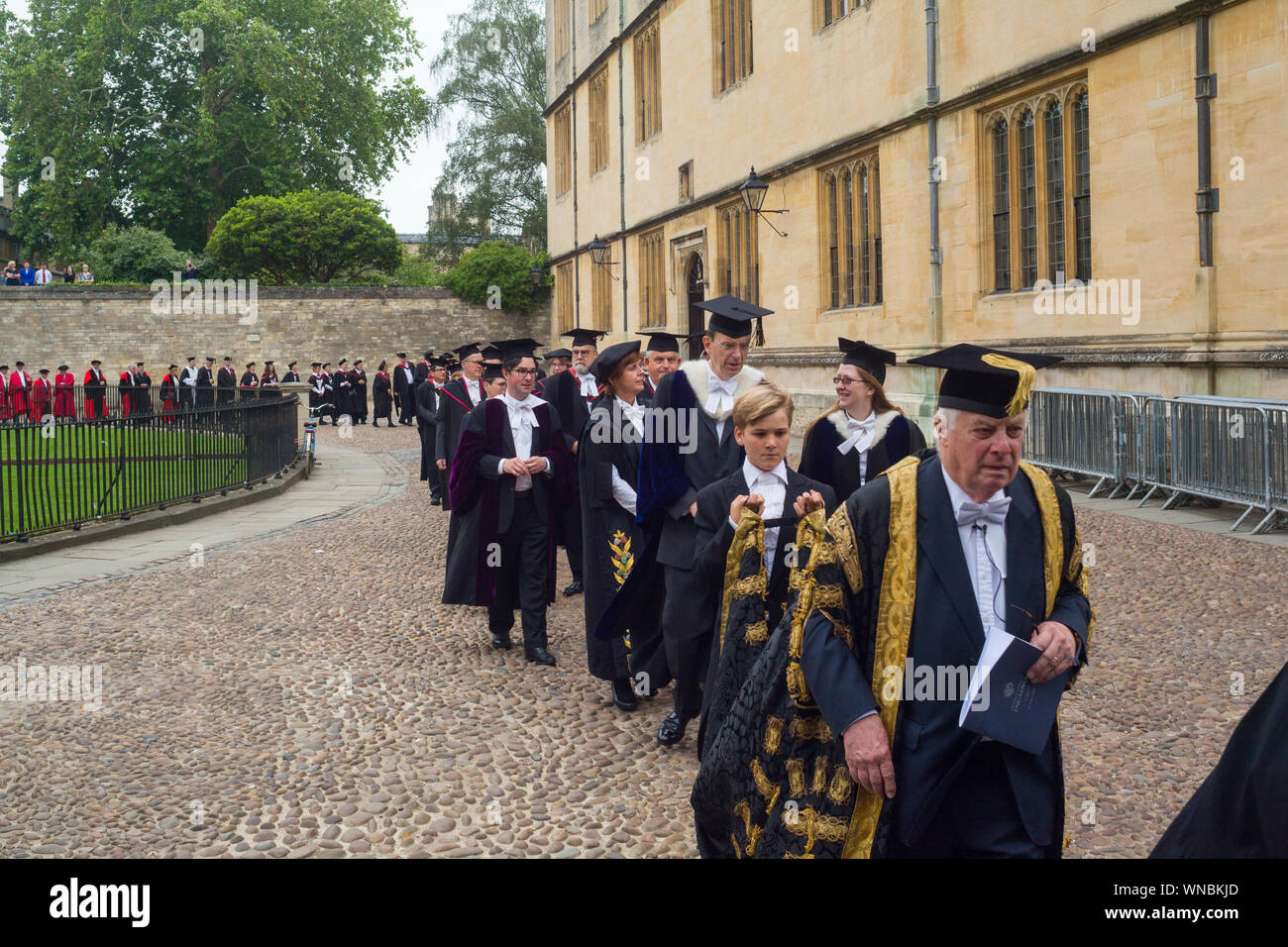The annual Encaenia Procession by the Bodleian Library with the Chancellor of Oxford University, Chris Patten, The Rt Hon The Lord Patten of Barnes Stock Photo