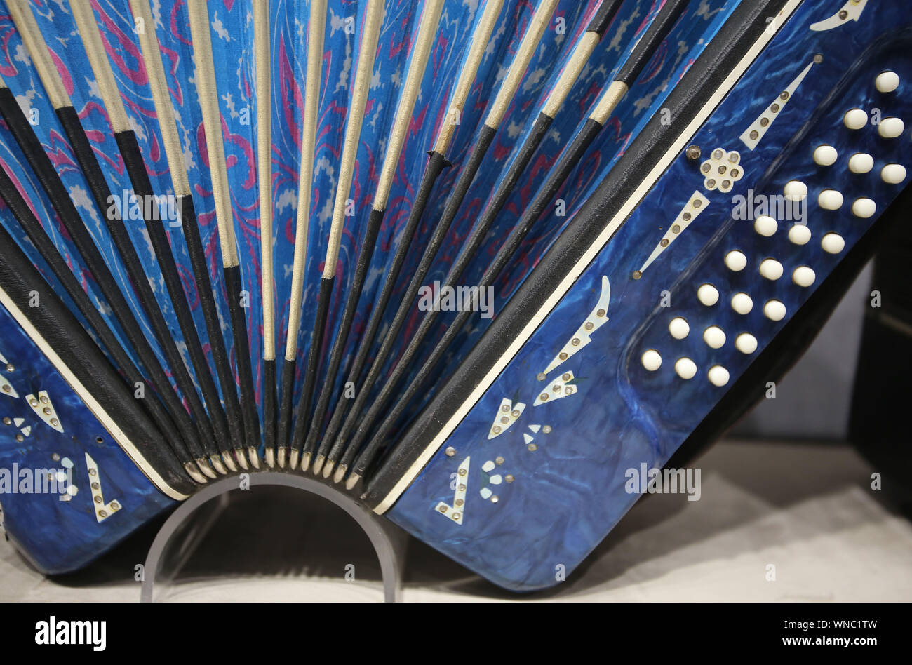 Accordion museum hi-res stock photography and images - Alamy