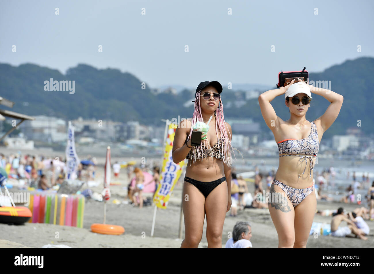 Kamakura beach Japan Stock Photo Alamy