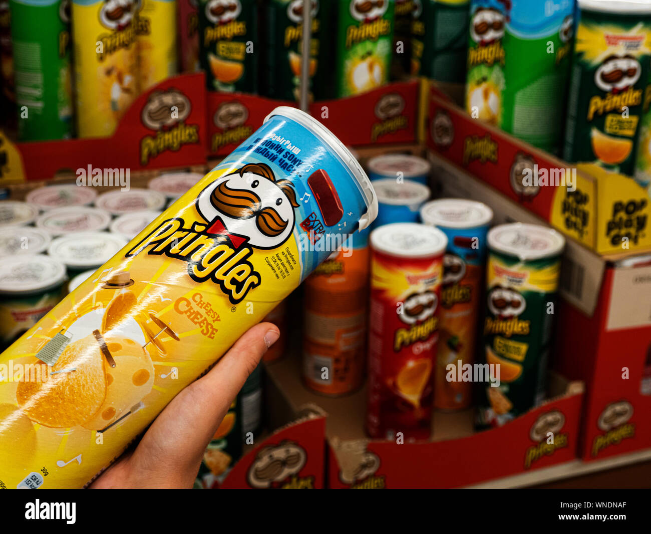 pringles speaker sony