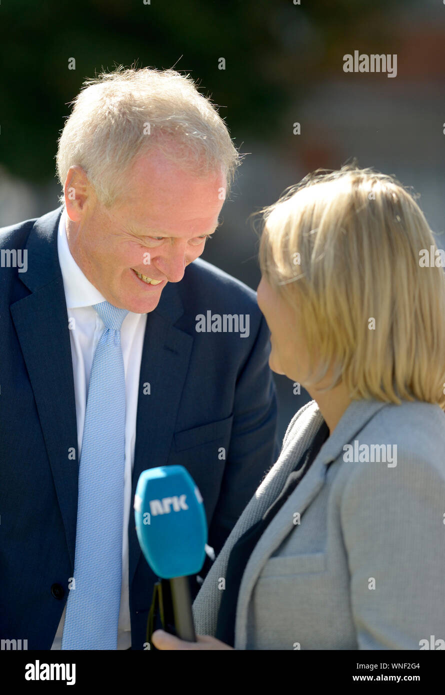 Dr Phillip Lee MP (Lib Dem: Bracknell) on College Green, Westminster, September 2019, the week he defected from the Conservatives to the Liberal Democ Stock Photo