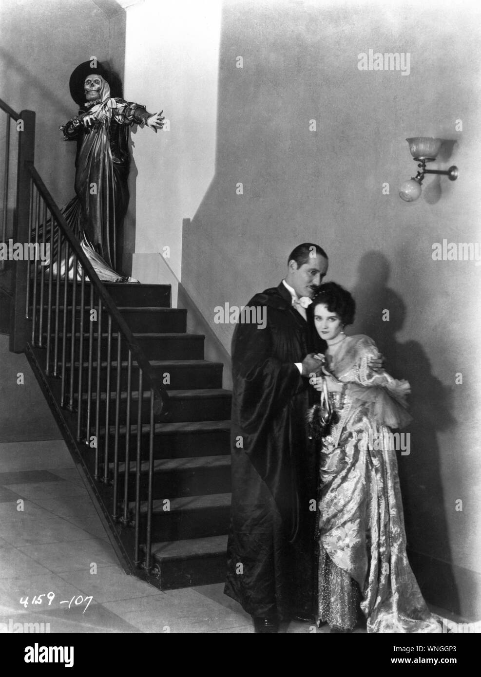 The Phantom of the Opera Year : 1925 USA Director : Rupert Julian Lon Chaney, Norman Kerry, Mary Philbin Stock Photo