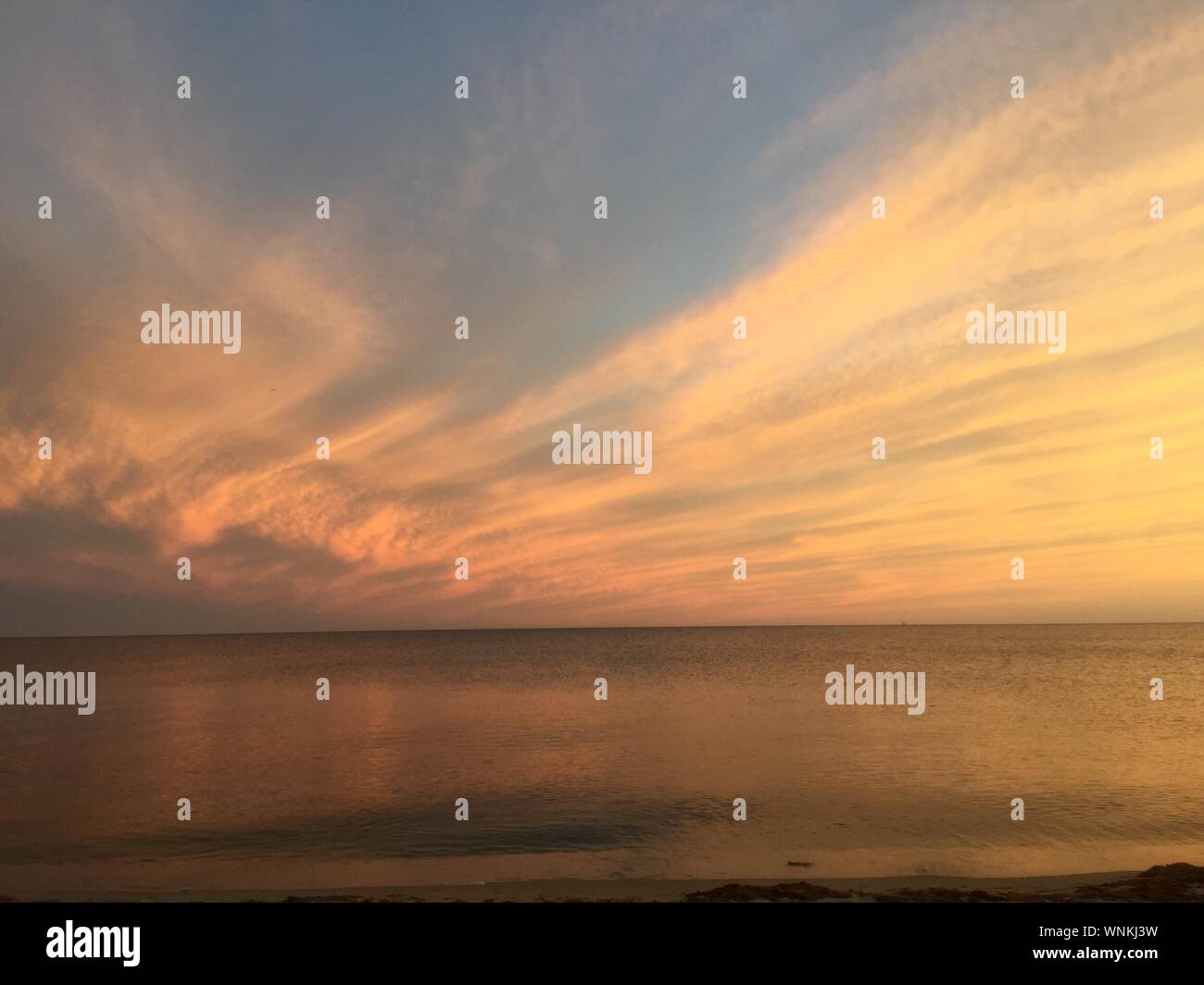 Tranquil waters hi-res stock photography and images - Alamy