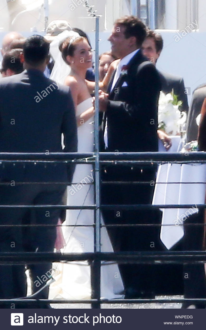 Marina Del Rey Ca She Has Been Engaged To Tom Sturridge For