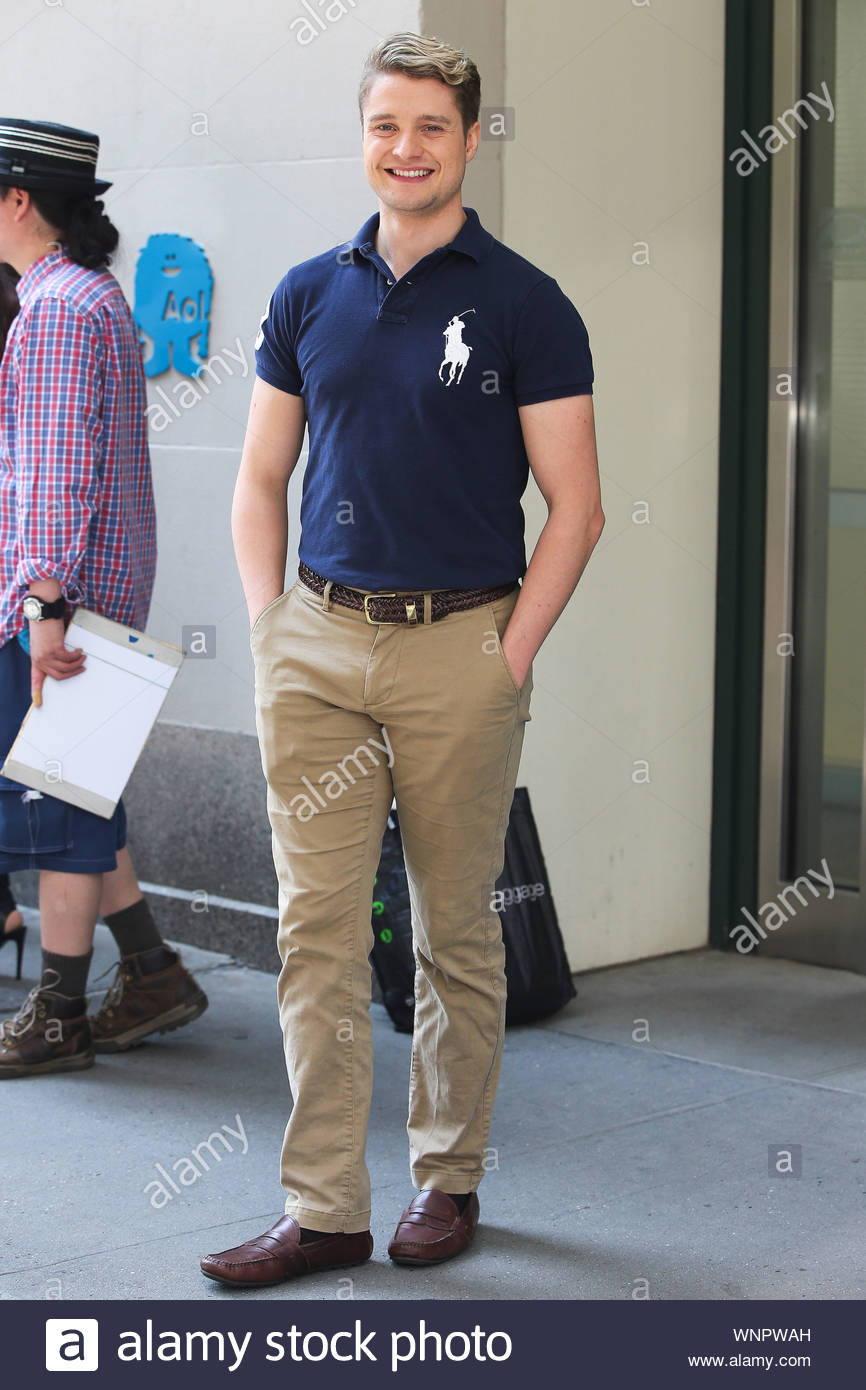 navy polo black jeans