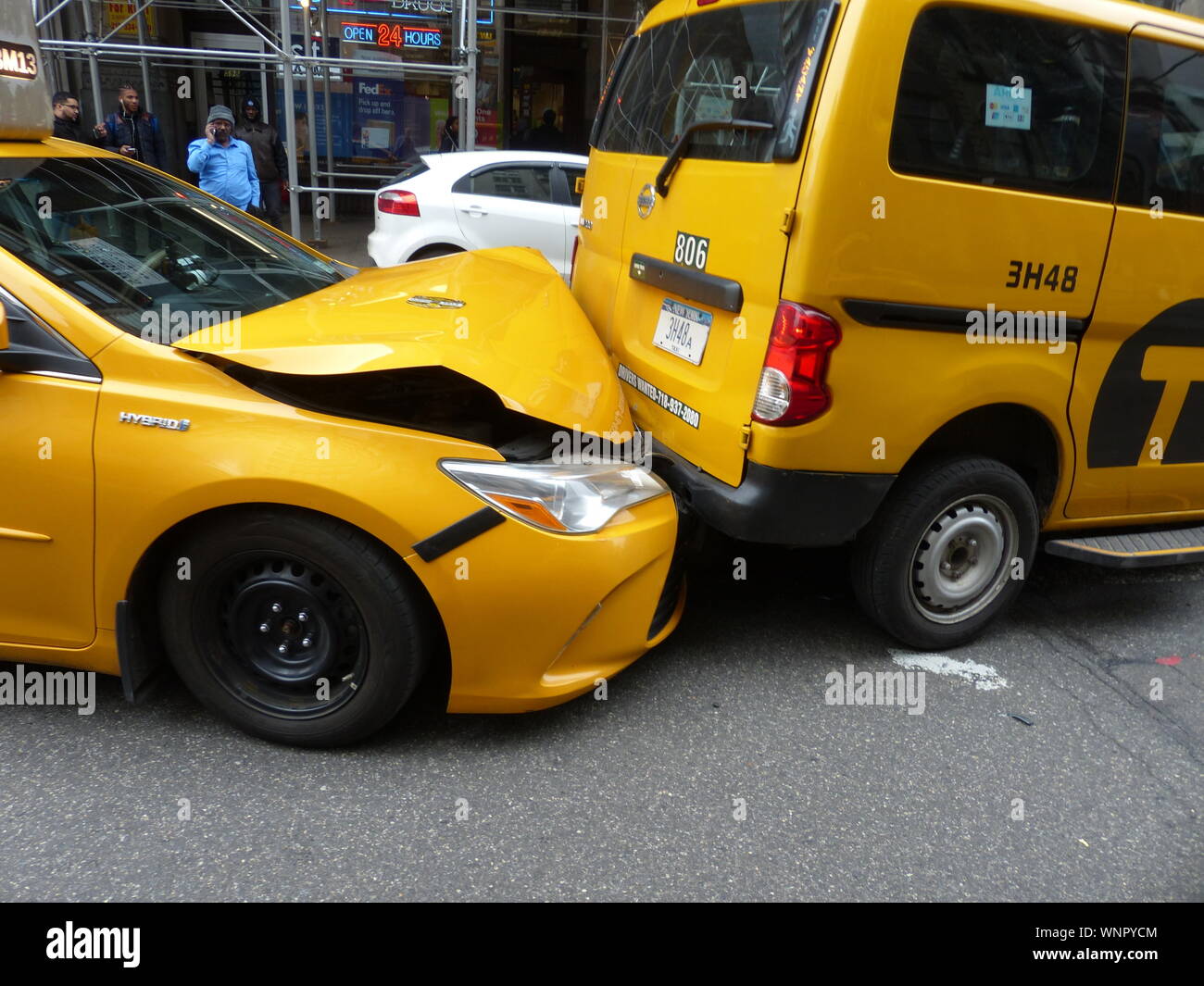 Taxi Accident High Resolution Stock Photography and Images Alamy
